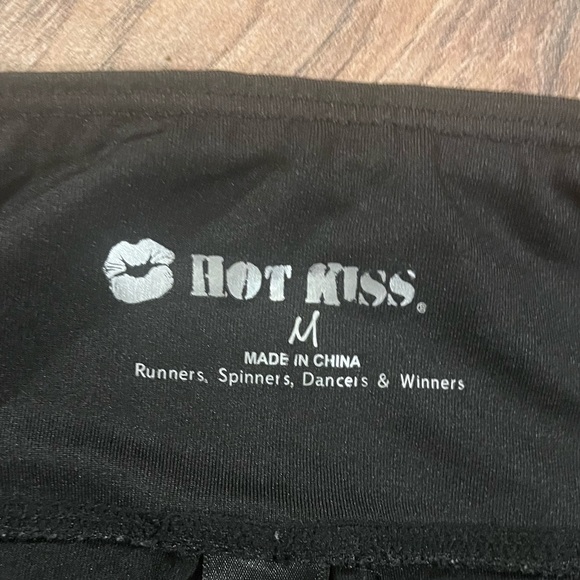 Hot kiss woman’s  leggings Sz medium - Picture 2 of 3